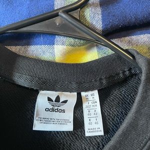 Adidas Cropped Sweatshirt